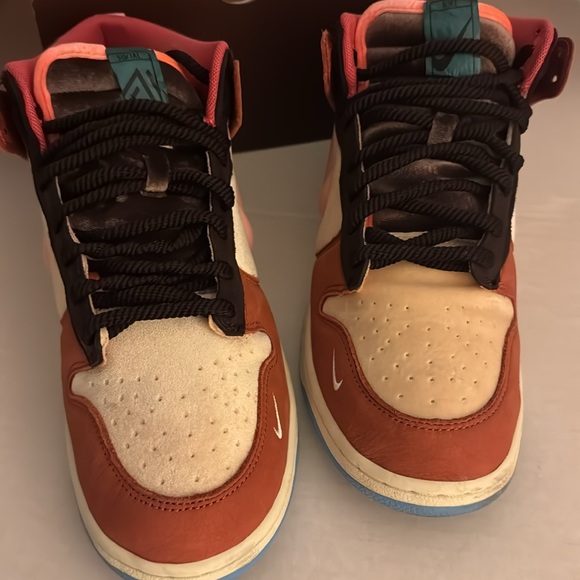 Nike x Social Status dunk mid ‘Chocolate Milk’ - Picture 2 of 7